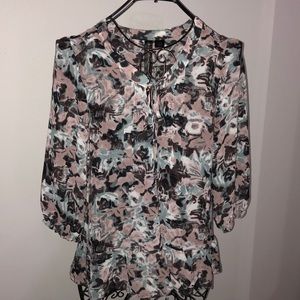 Petticoat Alley peplum 3/4 sleeve sheer blouse